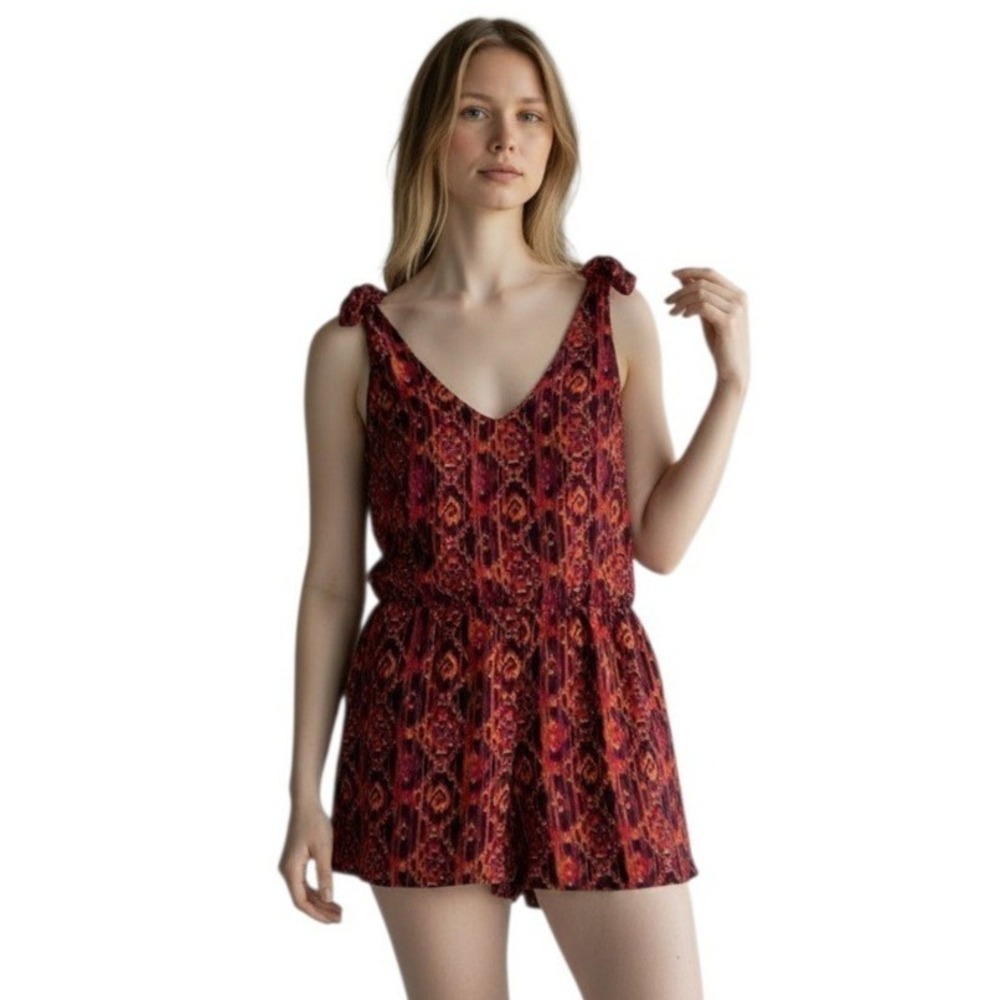 Miley Cyrus & Max Azria Sleeveless Romper Women's Medium Orange Red Ikat-Print